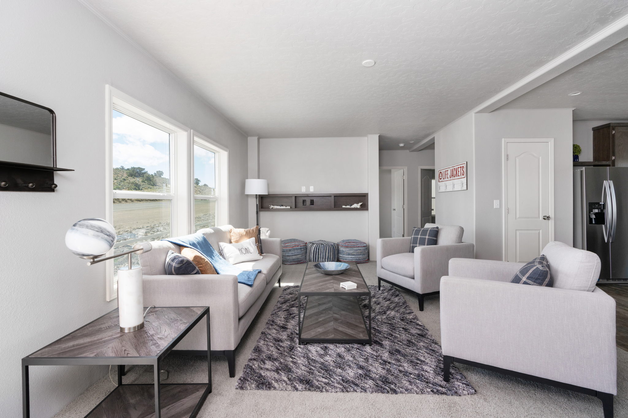 Dreamworks DW4563B by Champion Homes